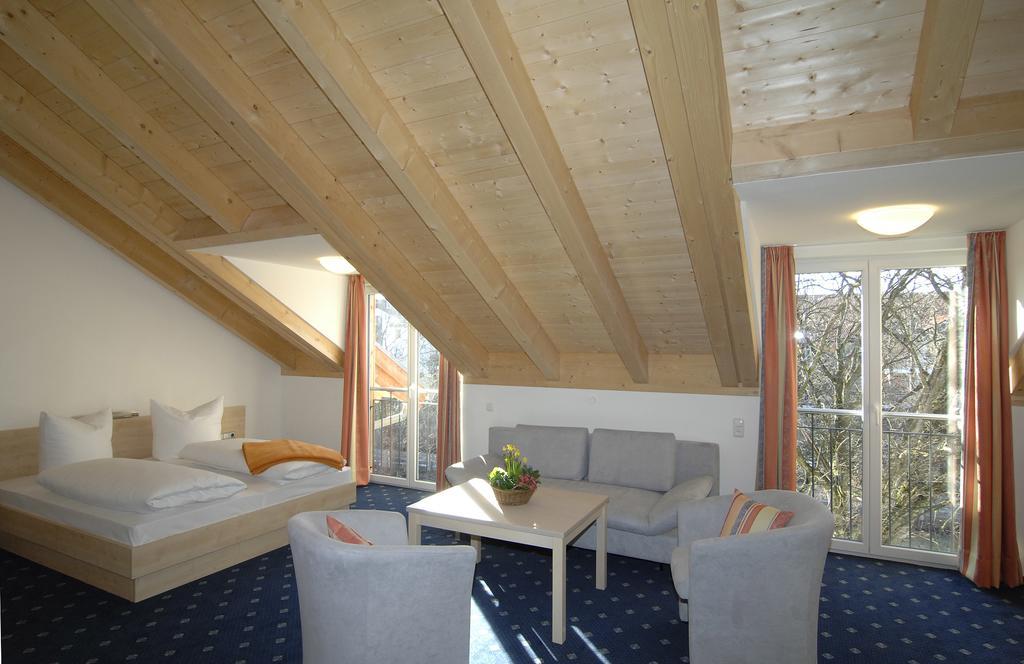 Landhaus Sixtmuehle Hotel Taufkirchen  Værelse billede